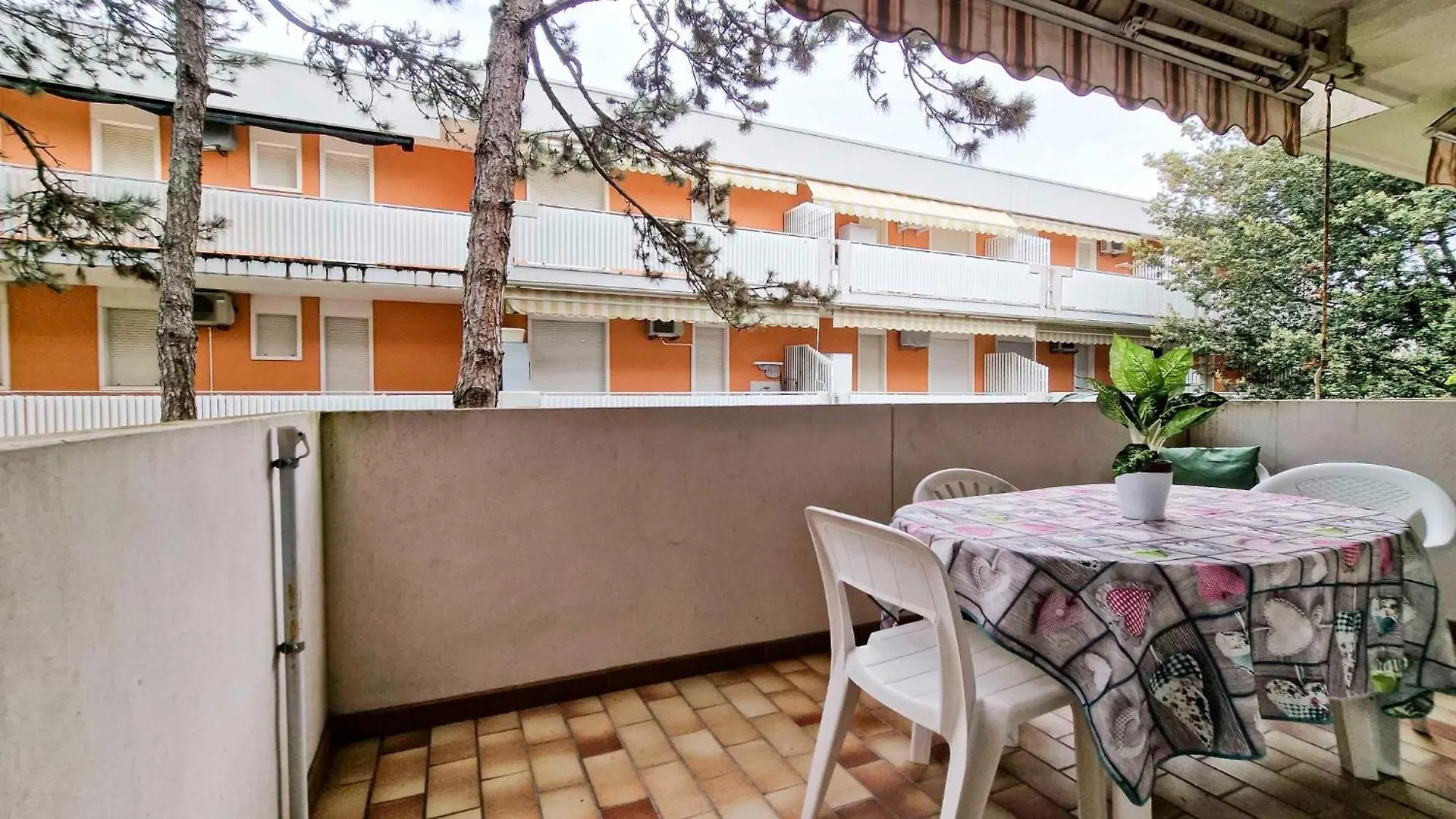 Residence Gemini Бибионе Италия